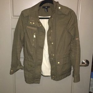 🧥H&M Army Green Jacket🧥